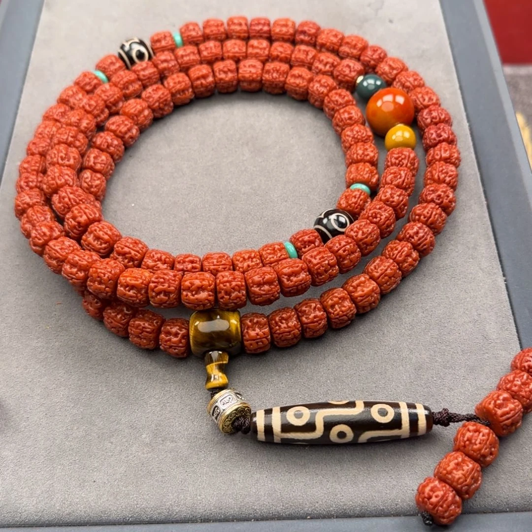 金刚菩提吊坠三*柜盘龙