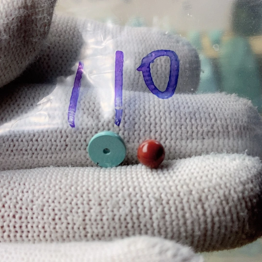 南红玛瑙未镶嵌珠宝奇石