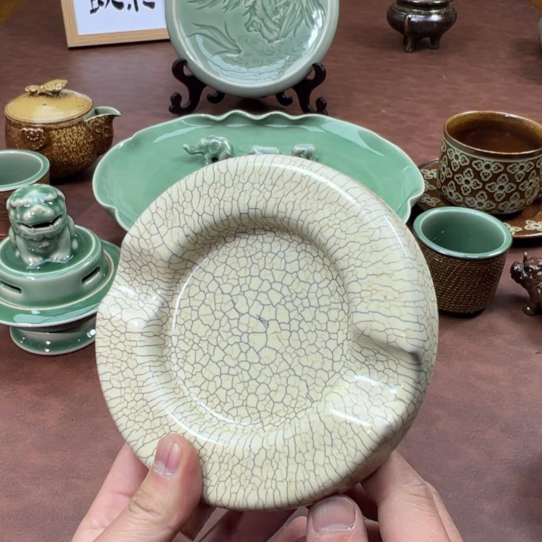 青瓷茶器青瓷茶器微瑕
