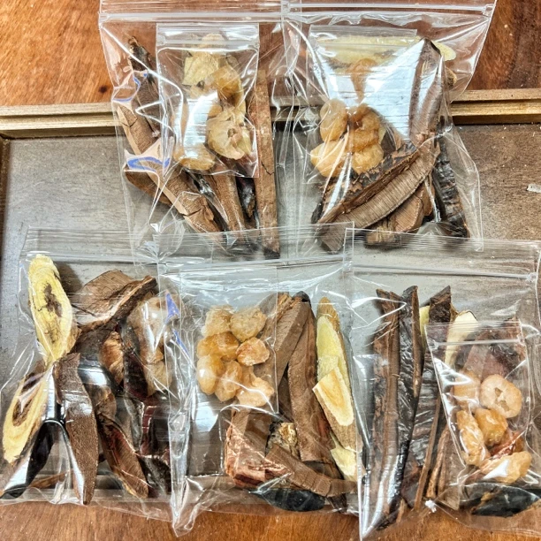 【琼姐专属】灵芝桂圆黄芪代茶饮（买四送一）
