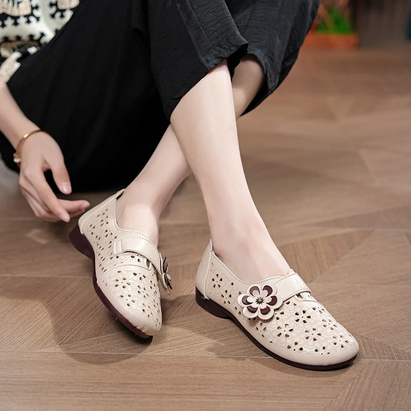 夏季妈妈凉鞋50-60岁软底防滑洋气中老年60-70岁高档妈妈鞋子透气