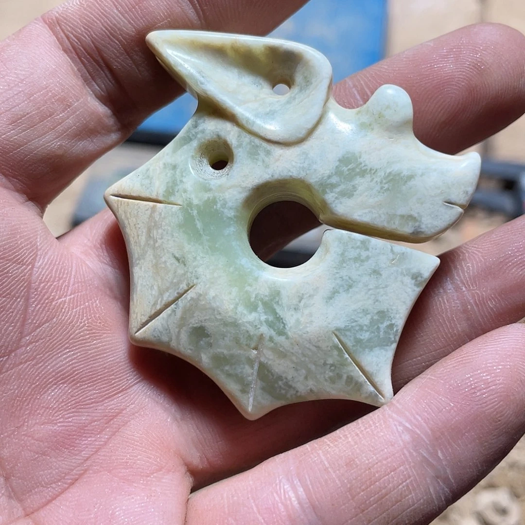和田玉（糖玉）未镶嵌颈饰