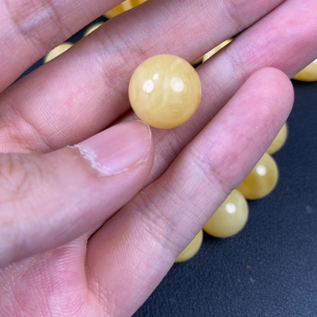 未镶嵌琥珀裸石微瑕14