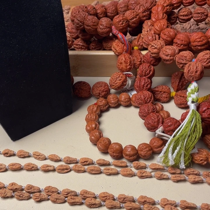 初***见文玩核桃手串异形