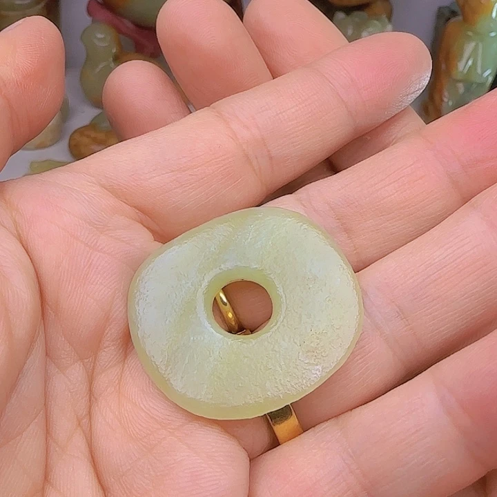 和田玉吊坠(不含链)未镶嵌