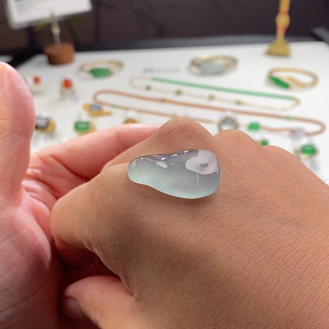 定制翡翠未镶嵌包工