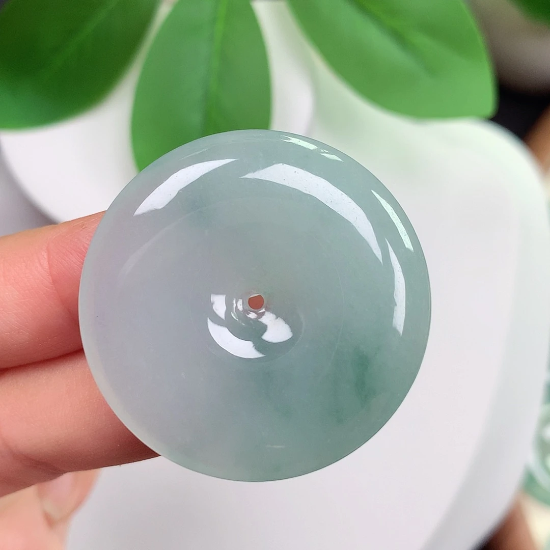 颈饰未镶嵌翡翠平安扣 34.4x5.7mm