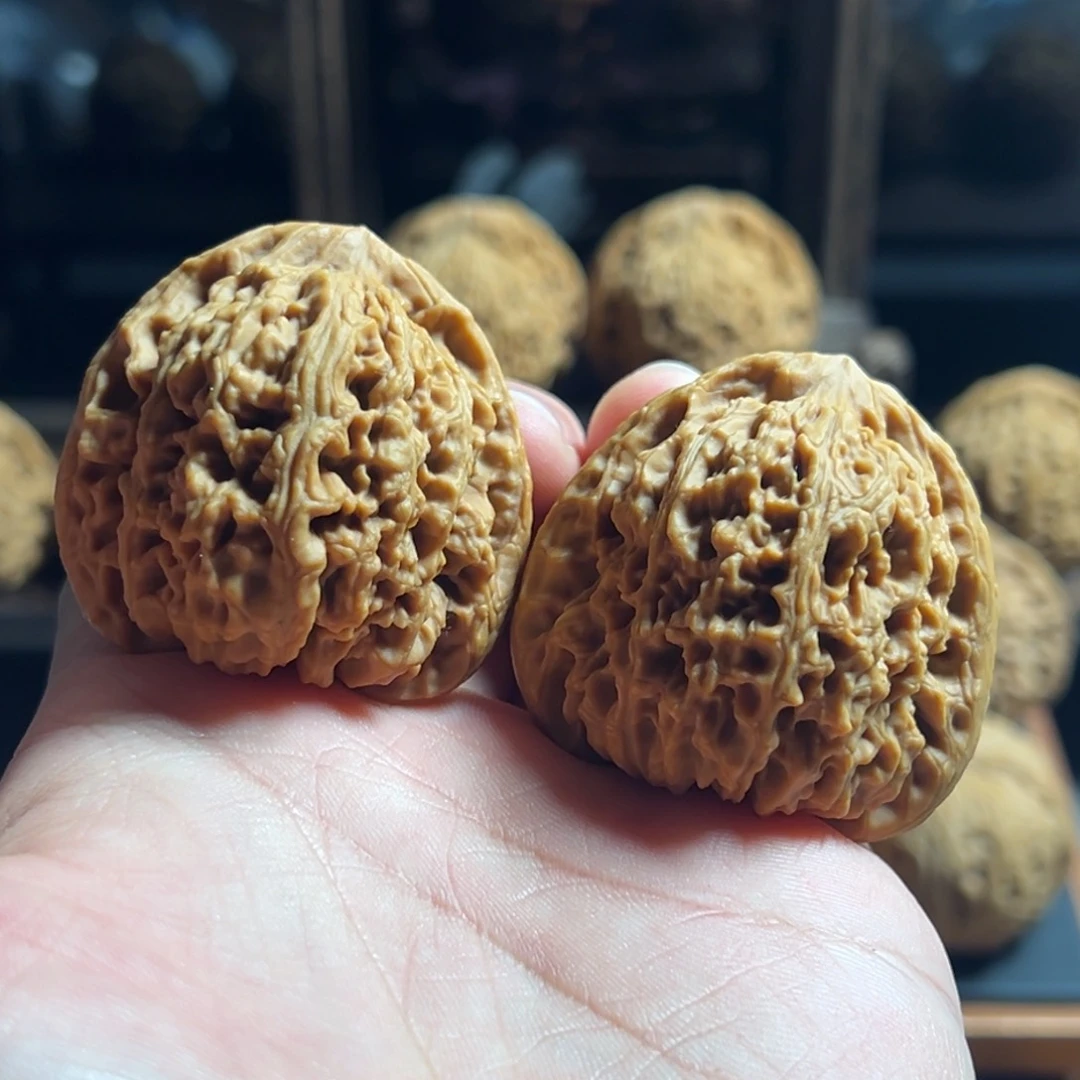 文玩核桃把件三**爸43三角疆