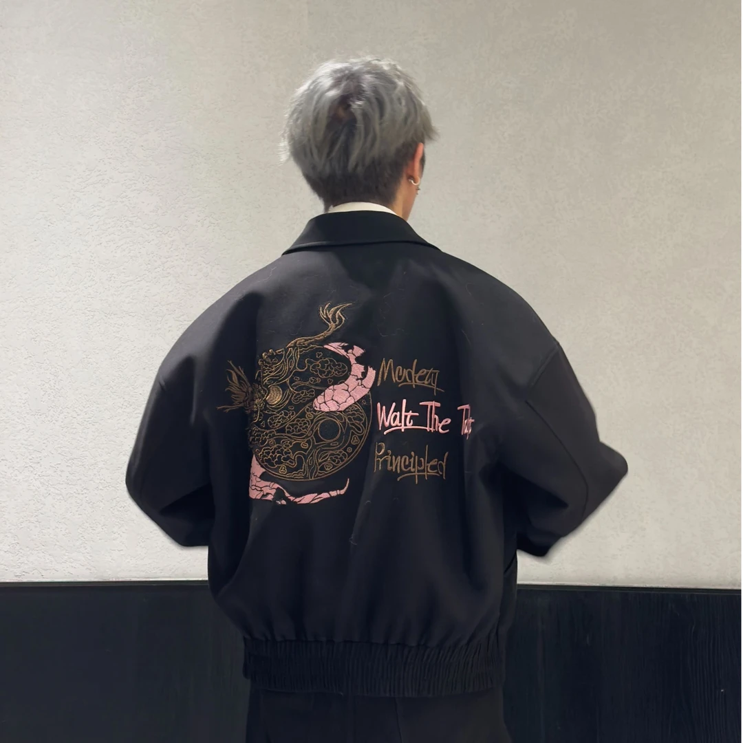 AstronSea 精纺羊毛 “刻印” 重工刺绣短宽廓形夹克