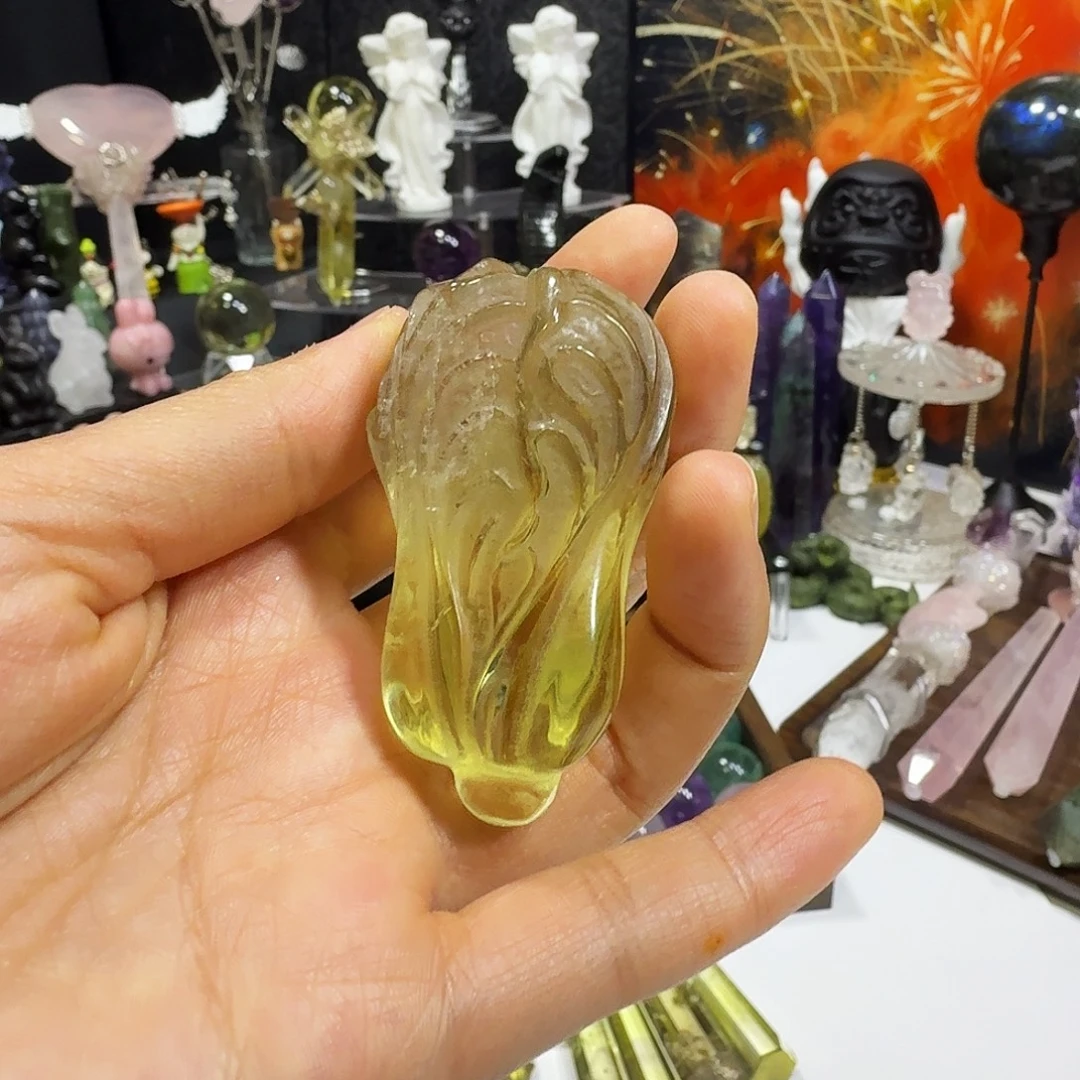 未镶嵌水晶大型摆件（非配饰）