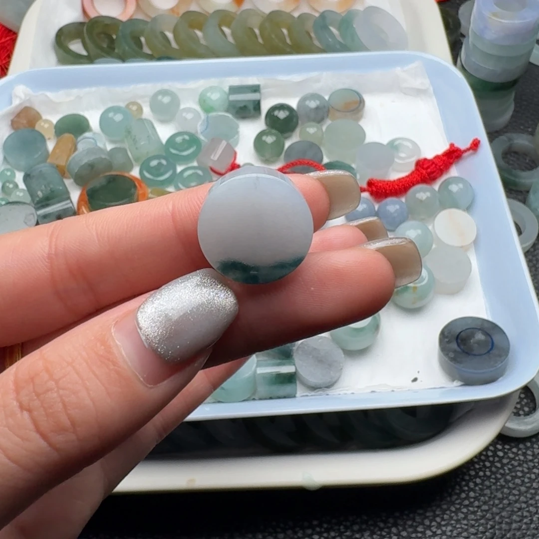 定制翡翠未镶嵌天然翡翠