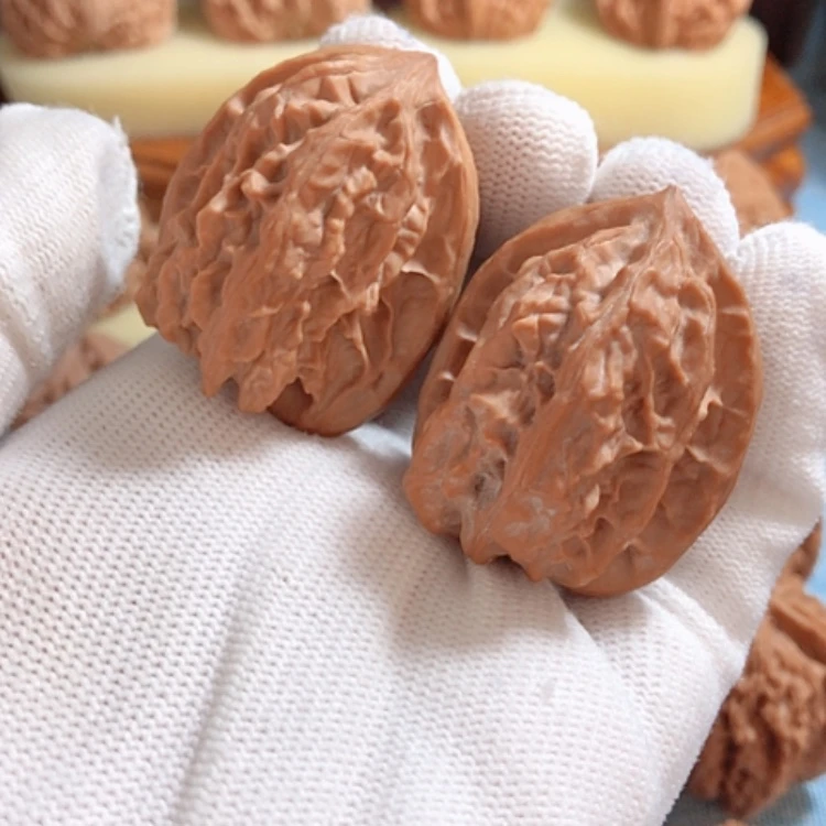 【闪购商品】文玩核桃把件38龙骨