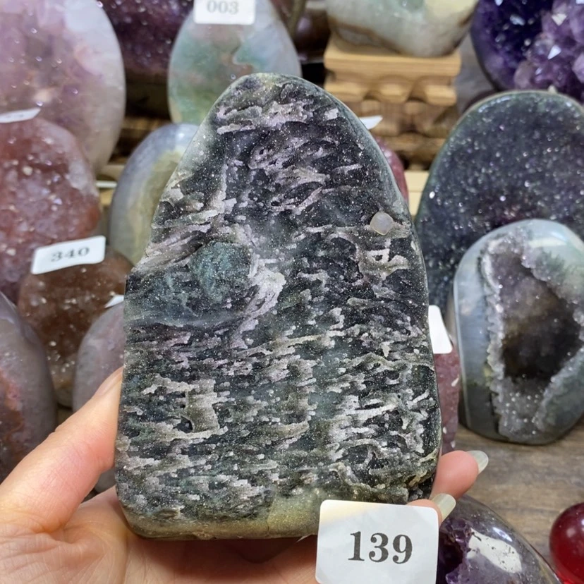 【闪购商品】未镶嵌大型摆件（非配饰）紫晶