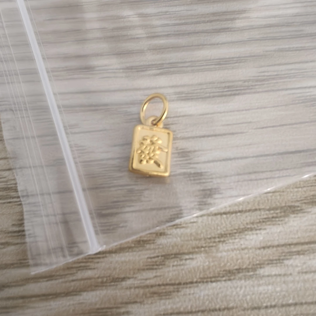 足金999  小提溜牌