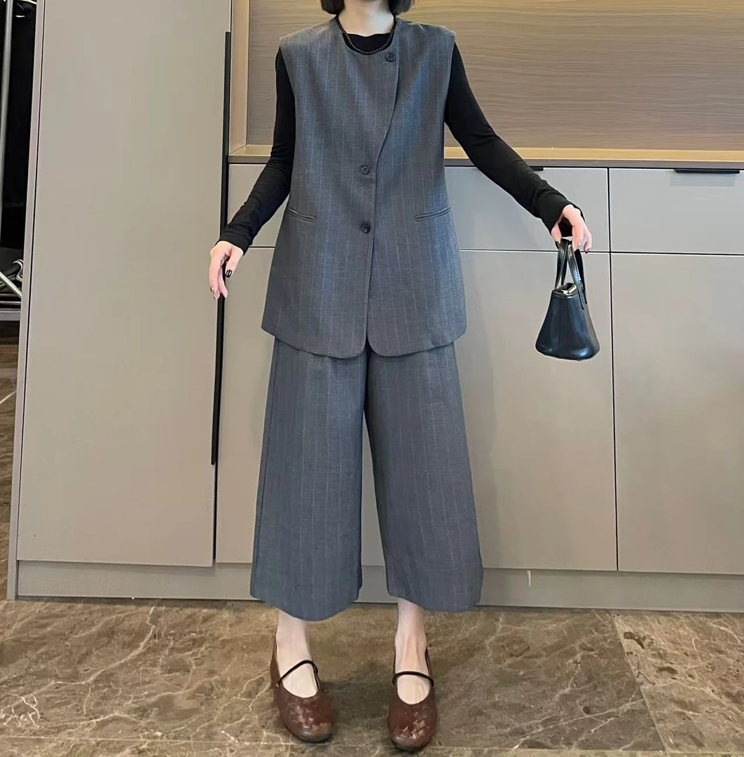 米可/MK-2690ZJ【条纹西装马甲八分裤套装】时尚秋季新款两件套