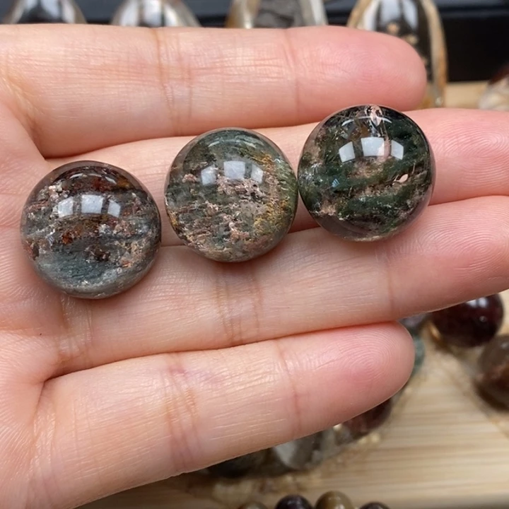 超***巴颈饰水晶未镶嵌水晶