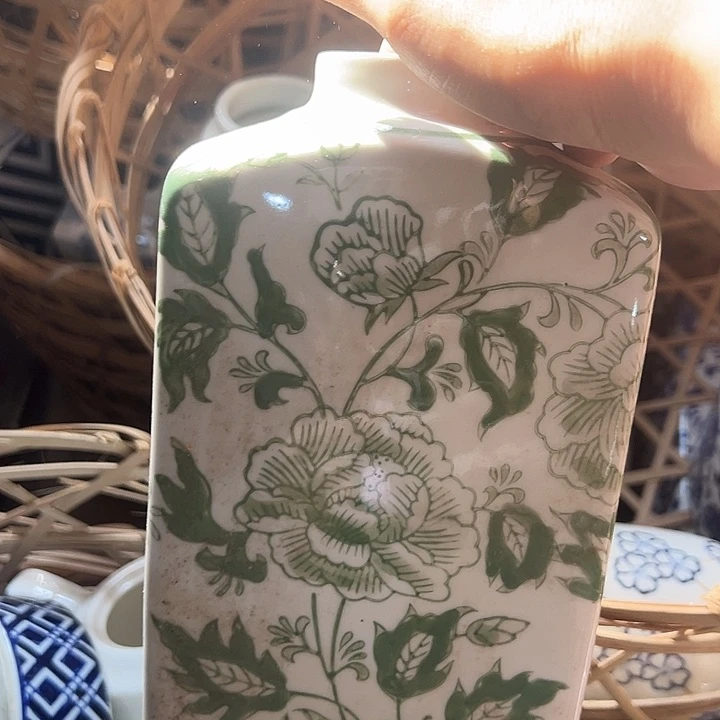 瓷片瑕。。。。。。。。。。。。。？？。？？