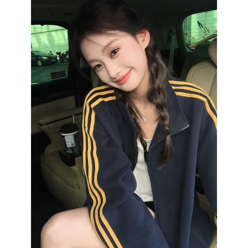 大码女装三条杠polo领开衫卫衣秋冬新款时尚宽松双拉头翻领外套潮