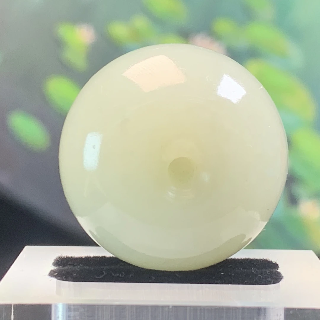D3967珠宝玉石精选和田玉吊坠