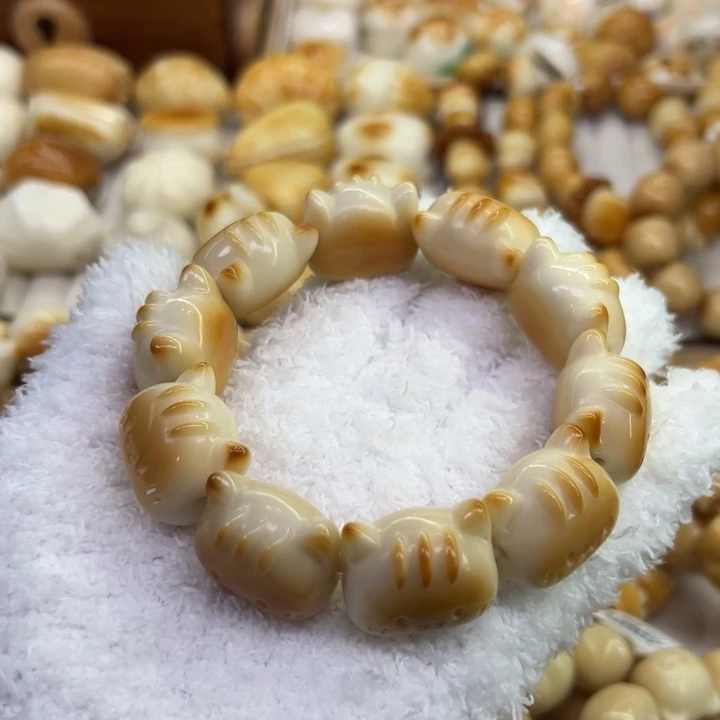 把件菩提根/象牙果65 象牙果原果雕刻炭烧法棍猫