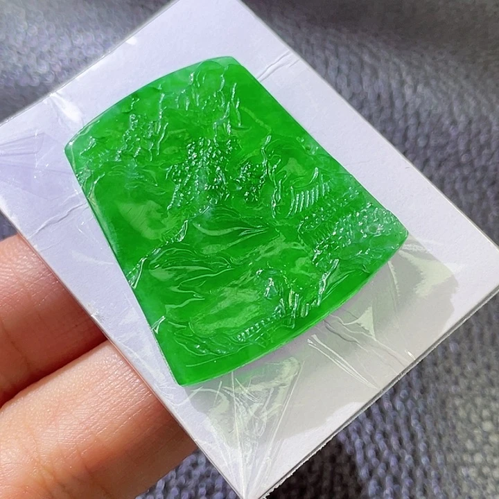 定制翡翠未镶嵌翡翠