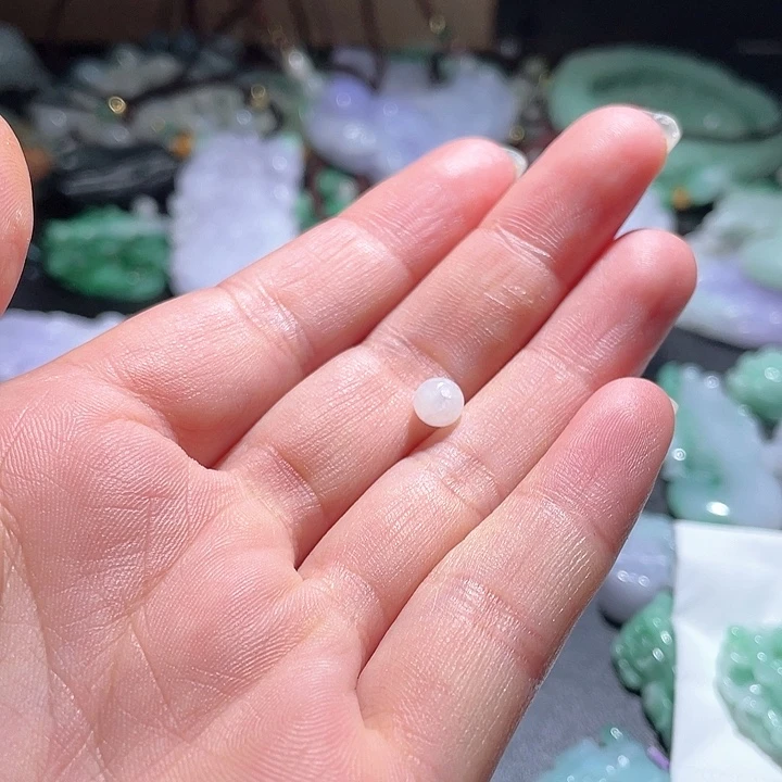 翡翠未镶嵌颈饰s****r天