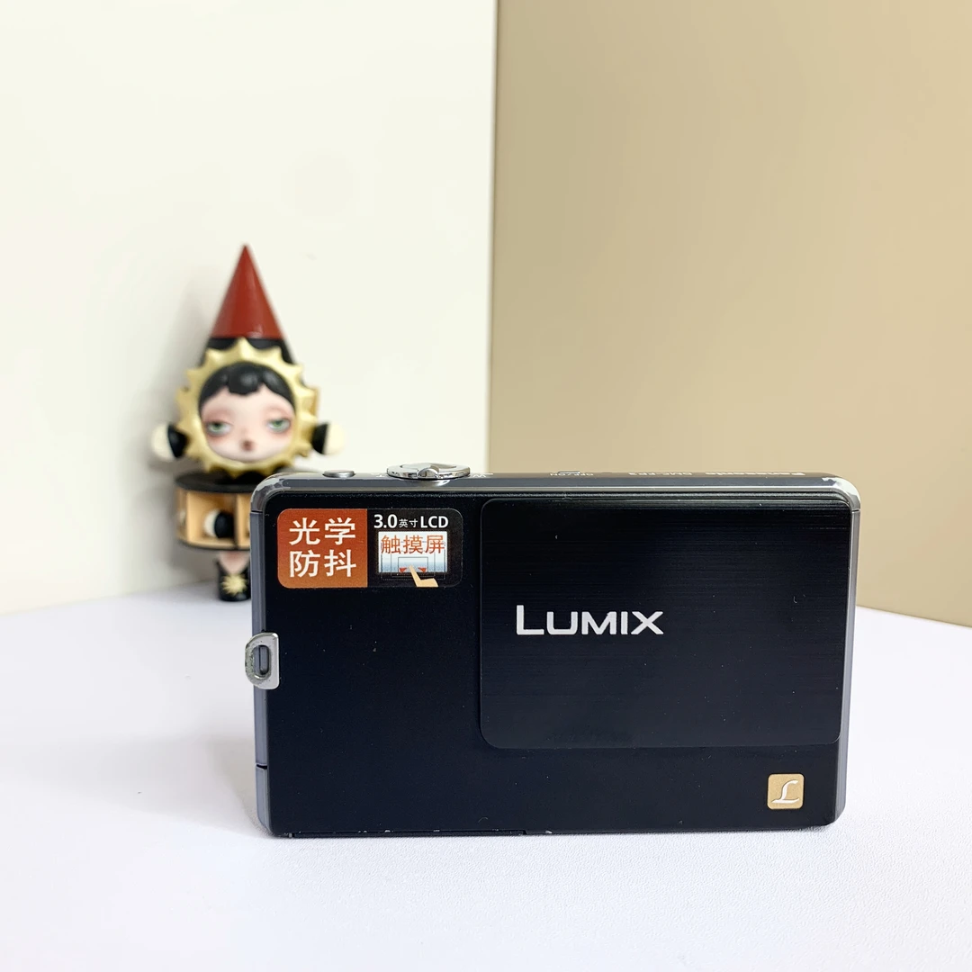 9新 Panasonic/松下 fp3黑色 1400万像素3倍变焦 复古清透色彩