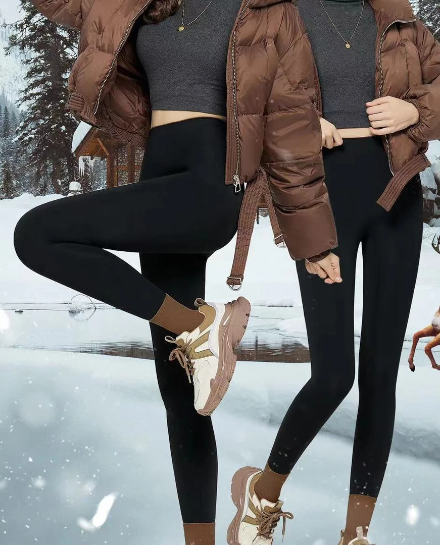 8462号飞行舱10号秋冬纯色百搭一体绒显瘦加厚打底裤（预）