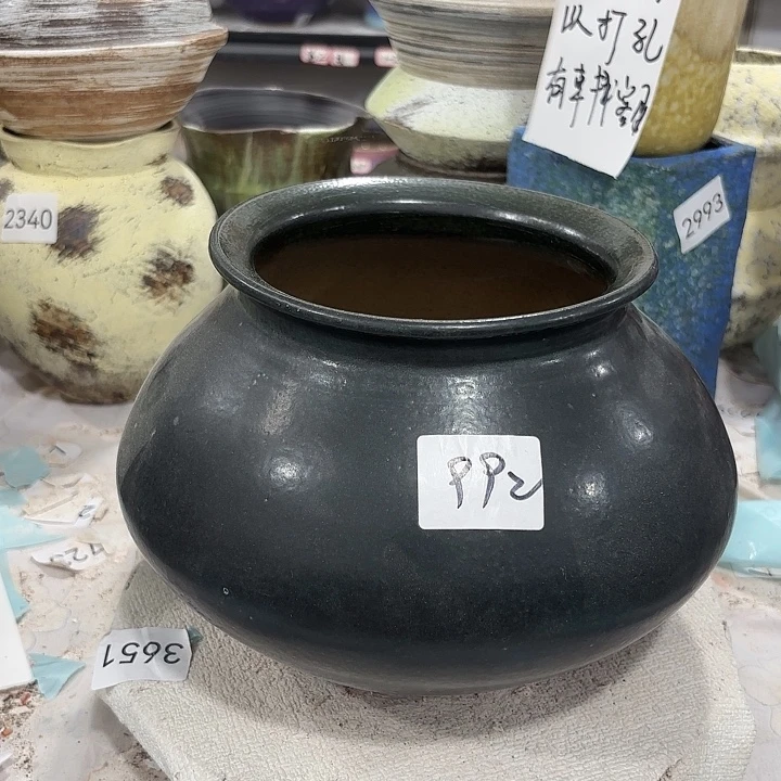 敏***摆件992，有孔景德镇
