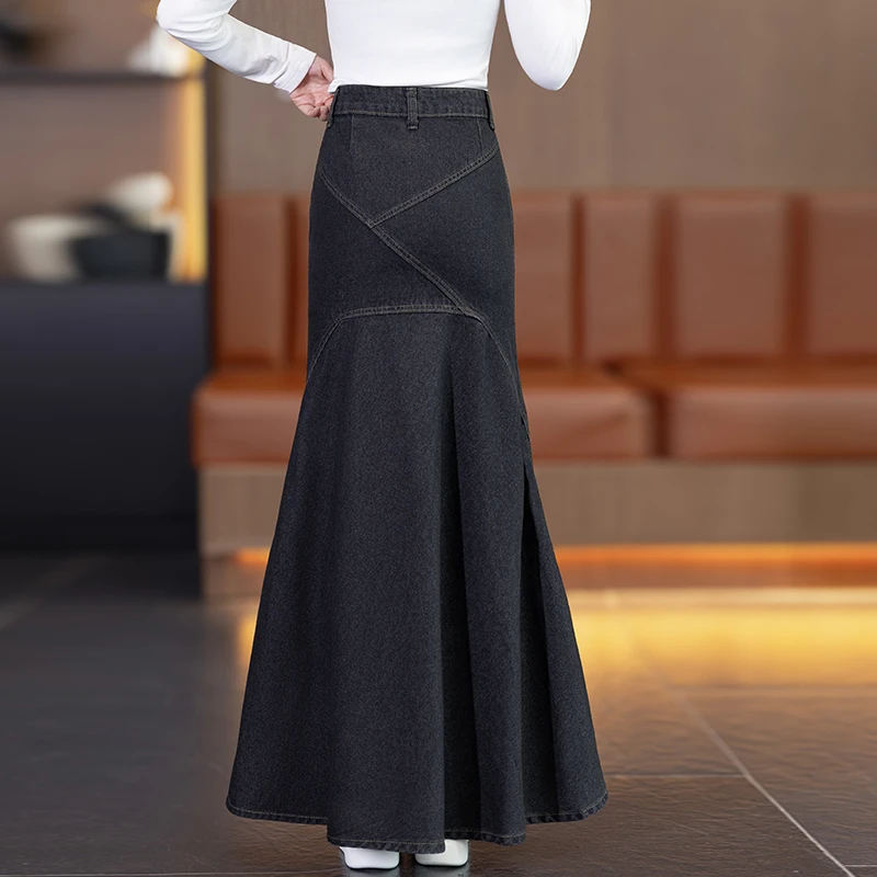 黑色高腰鱼尾分割线翘臀设计无弹秋冬新款包臀牛仔半身裙女长裙