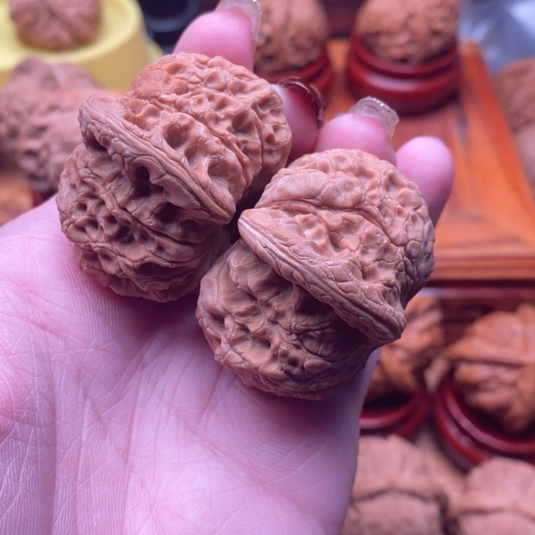 文玩核桃吊坠你****痛血麒麟40