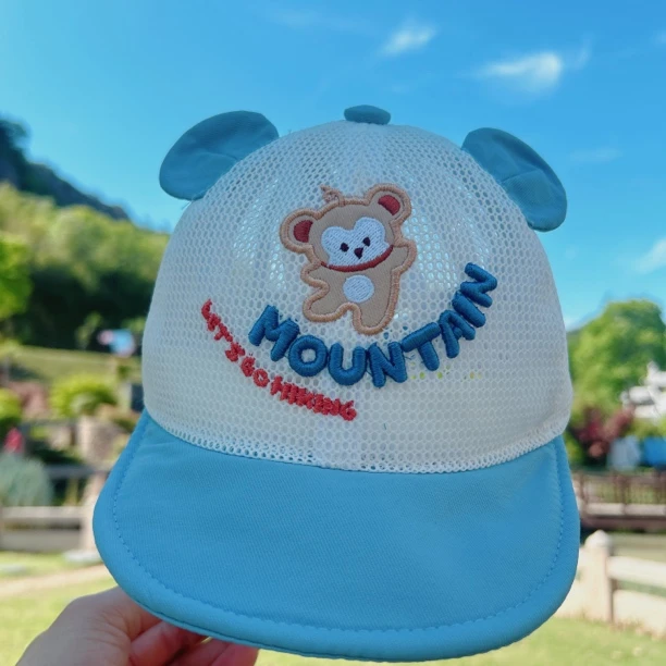 嘟嘟啦短帽檐可爱刺绣男女宝宝软鸭舌帽3555