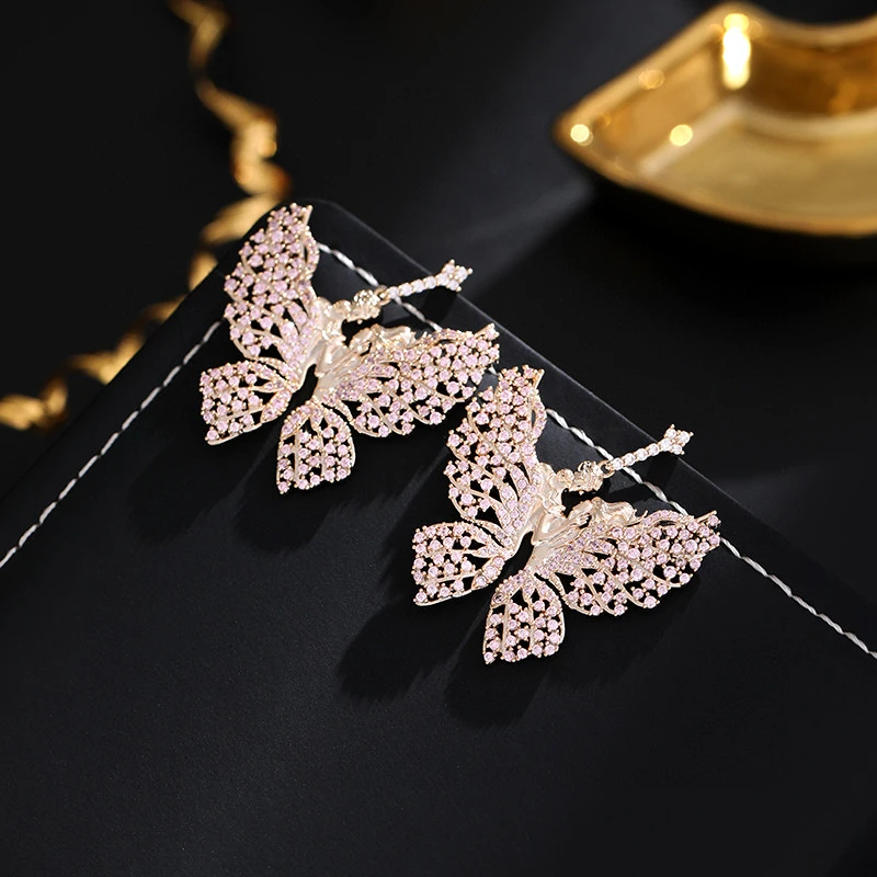 铜合金耳饰 《货号7044》欧美时尚小众超仙满镶蝴蝶耳饰