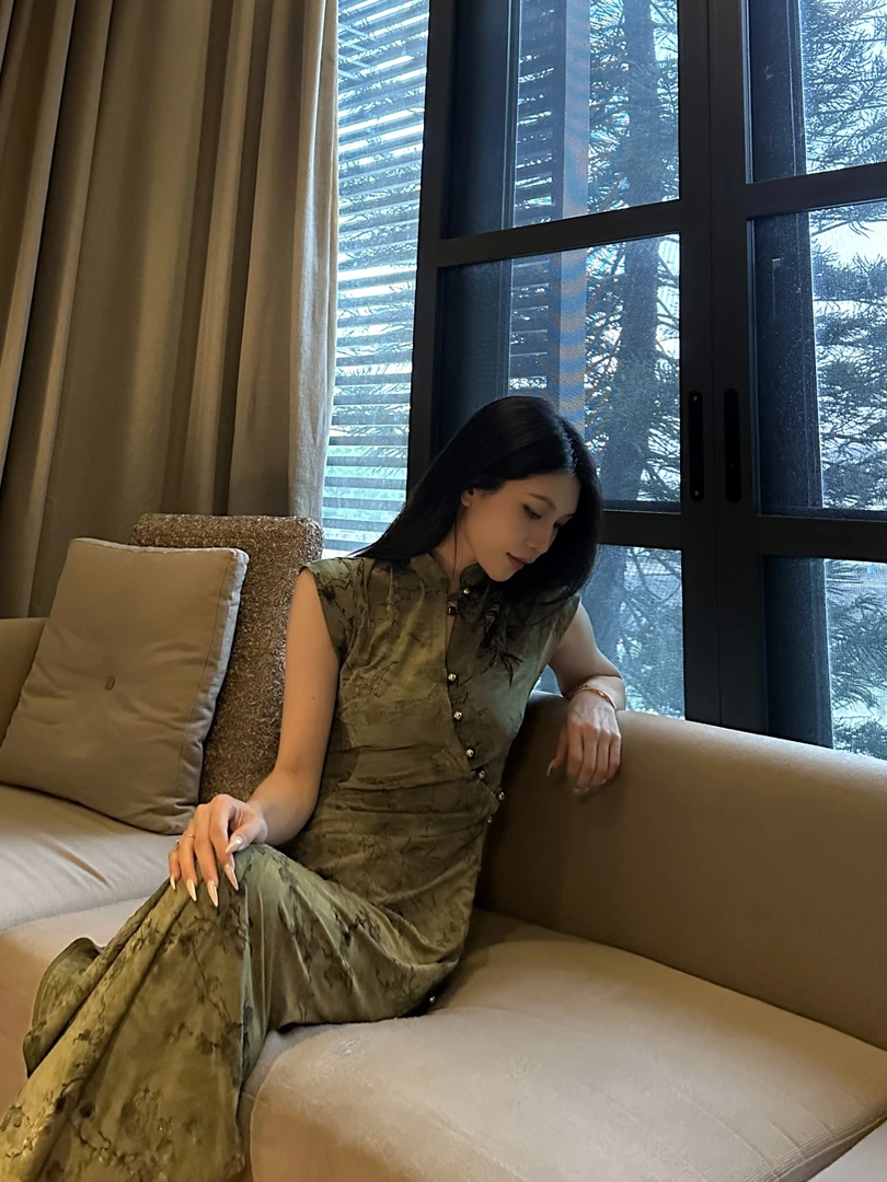 E【柒柒衣猫间】斜襟夏季法式绿色立领日常气质旗袍