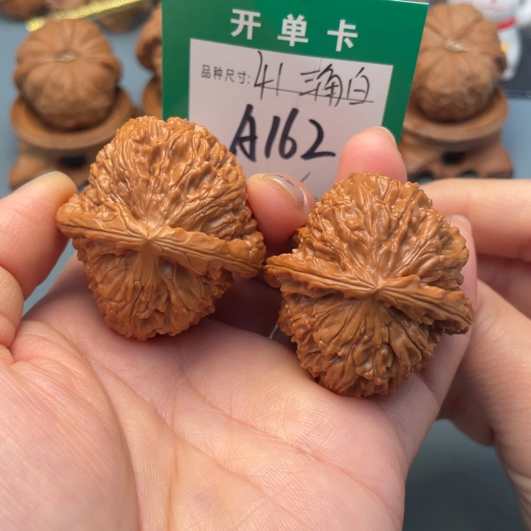 吊坠桃核文玩核桃