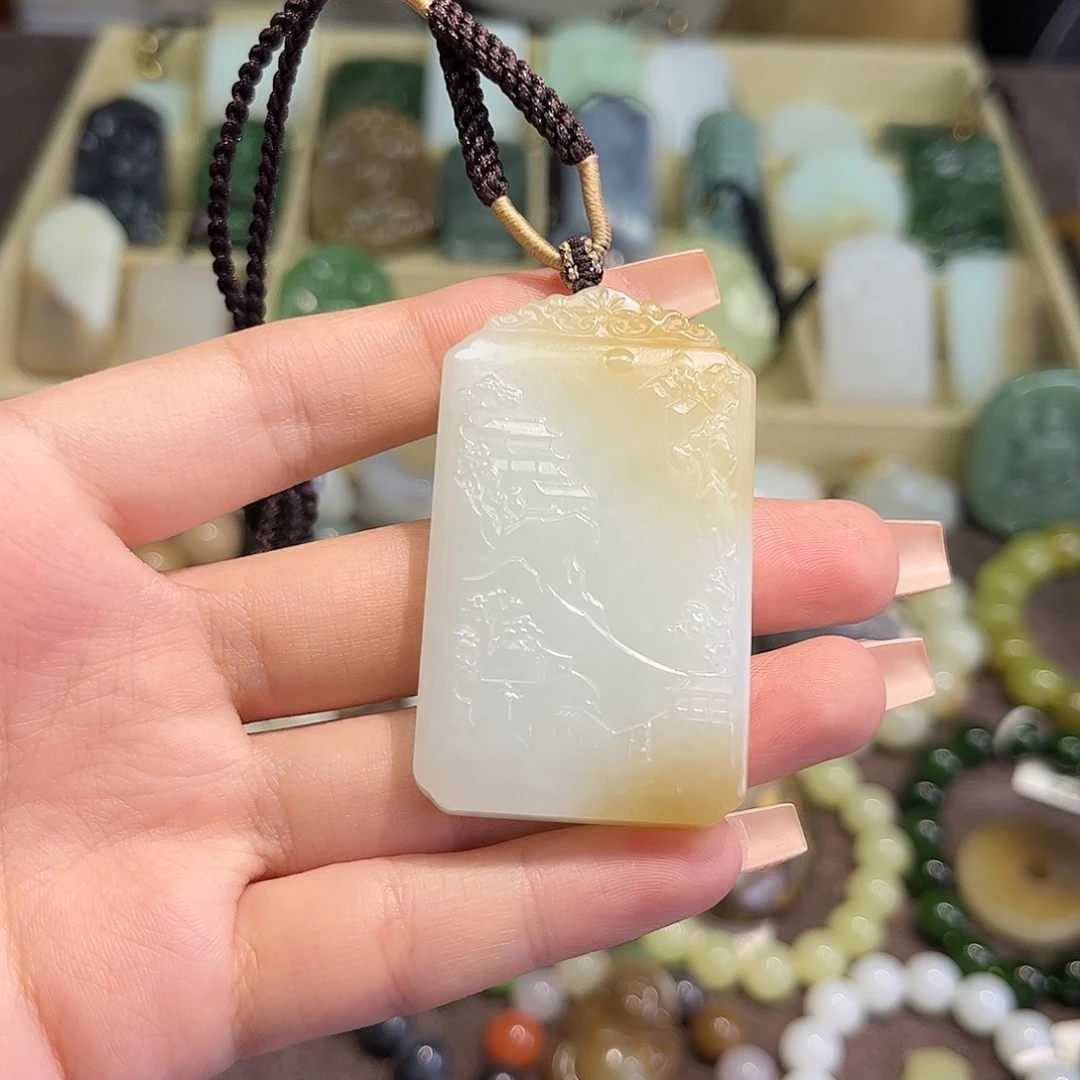 和田玉未镶嵌颈饰