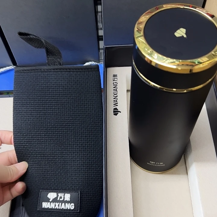万象保温杯h21jl-500黑金杯套