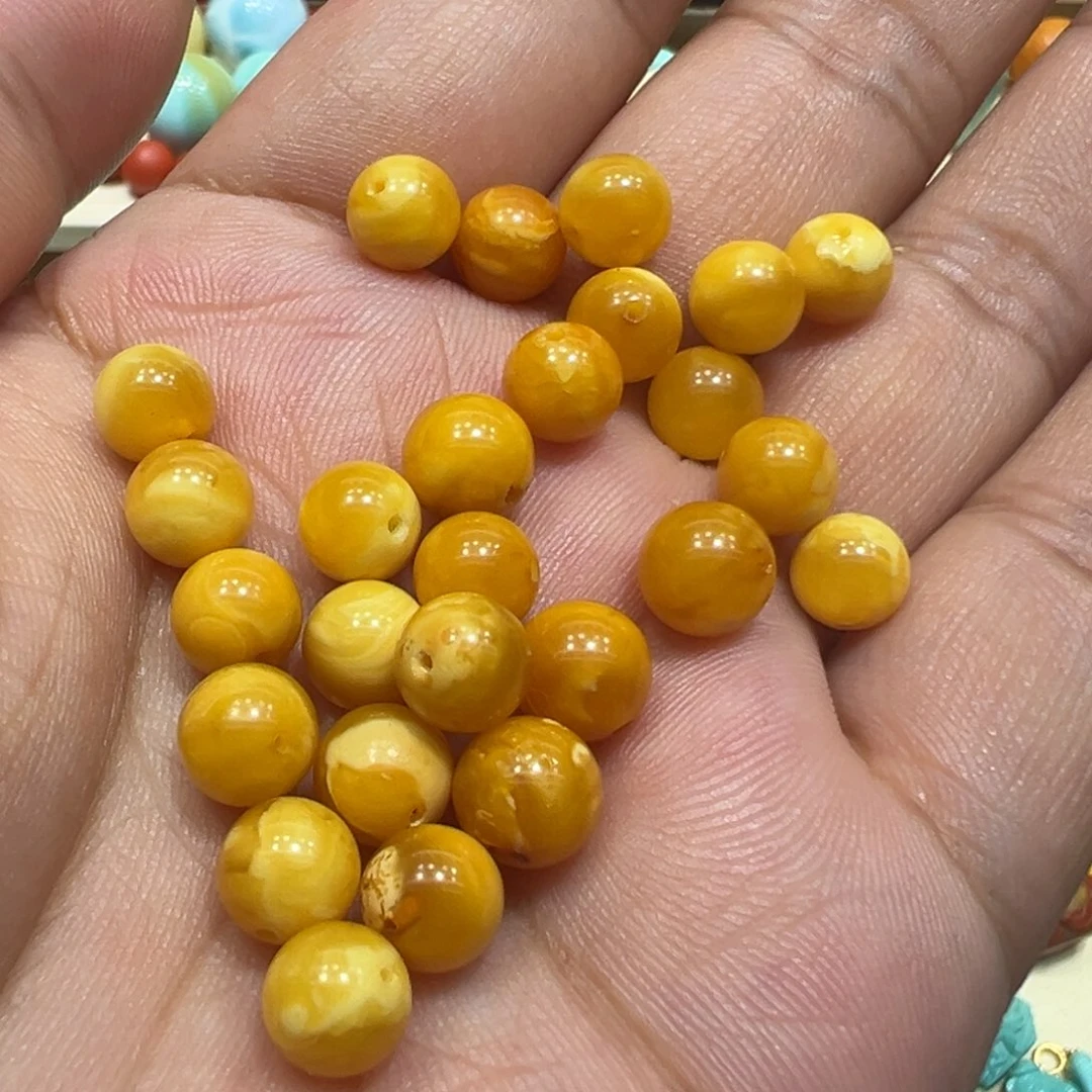 未镶嵌颈饰琥珀圆珠