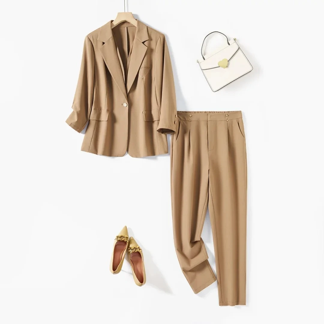 新款时尚修身西装搭直筒九分裤两件套TK322