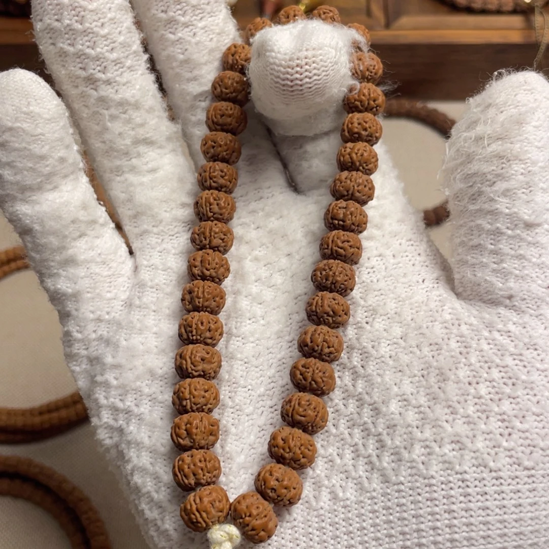 吊坠金刚菩提勿里达纯血老树王手持