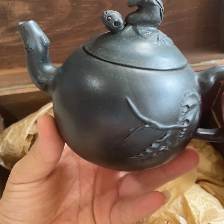紫砂茶壶紫砂壶大家都知道喜欢紫砂
