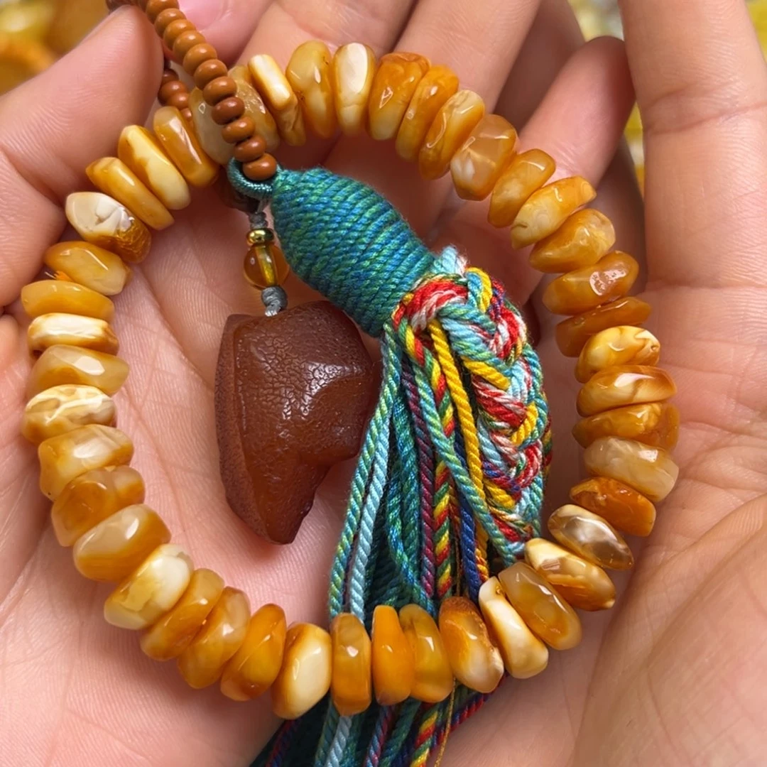 未镶嵌蜜蜡裸石蜜蜡