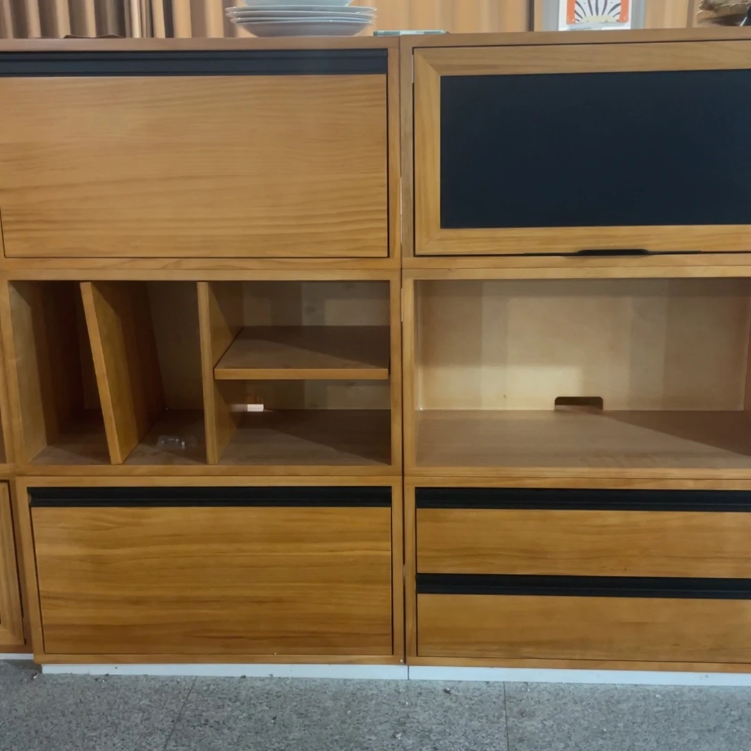 木魔方组合柜3个，一个多格，两个上翻黑板