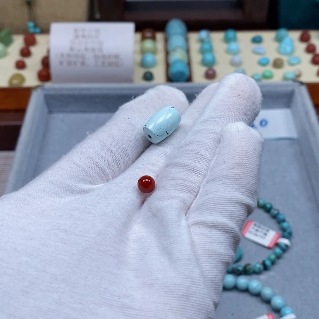 南红玛瑙配饰未镶嵌