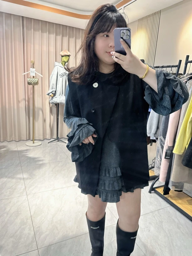 大码春季小香马甲荷叶边打底两件套