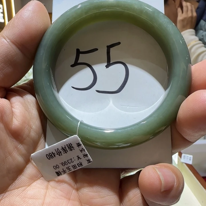 和田玉未镶嵌手镯698