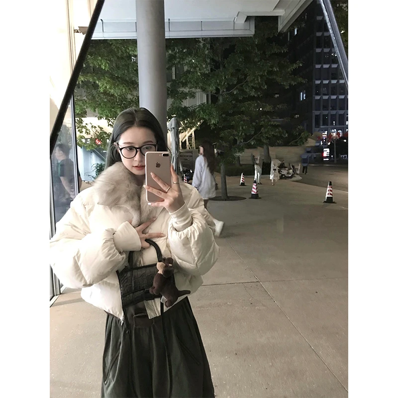 白色独特超好看夹棉加厚外套女秋冬季新款漂亮小棉袄保暖显瘦上衣