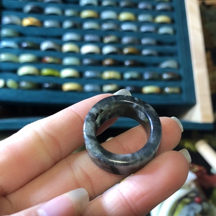 岫玉未镶嵌岫玉戒圈