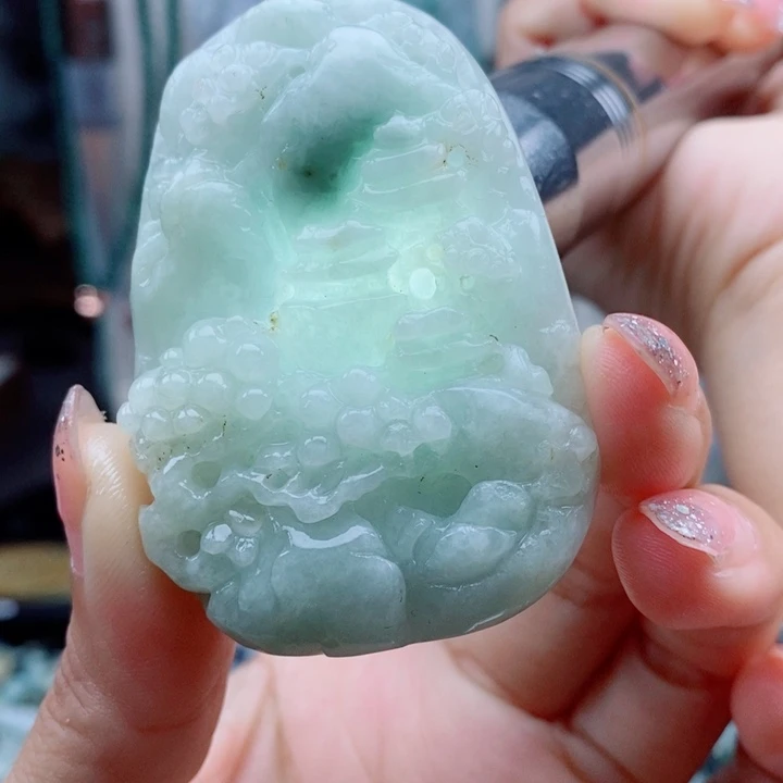 翡翠未镶嵌颈饰翡翠