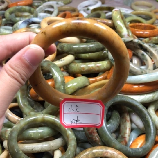 未镶嵌蛇纹石玉手镯小*